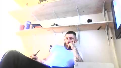 tattoo3333 online show from November 18, 2025, 12:20 pm