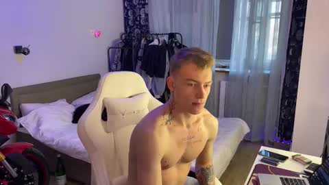 Snapshot of tattooed666cat chatting on March 15, 2026, 11:05 am Alex but u can call me Theo online show from March 15, 2026, 11:05 am