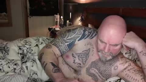 Tattooeddilf 01 online show from December 9, 2024, 10:41 pm