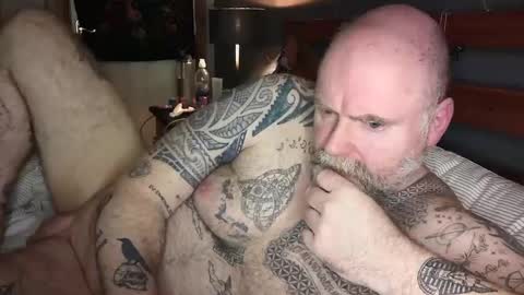 Tattooeddilf 01 online show from January 5, 2025, 1:56 am