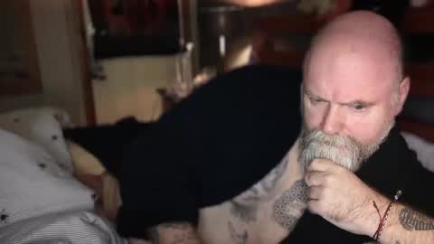 Tattooeddilf 01 online show from December 3, 2025, 3:03 am