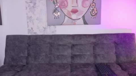 Taty Miller online show from April 25, 2026, 8:17 pm