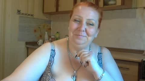 tatyanka_ online show from May 7, 2026, 10:31 am