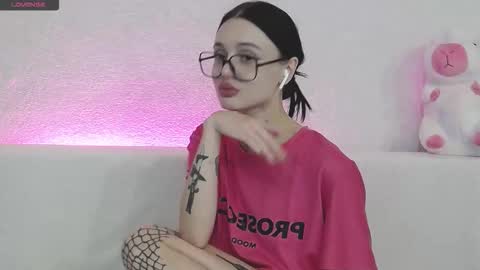 Taya online show from September 29, 2025, 7:19 pm