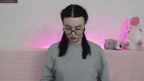 Taya online show from January 6, 2026, 6:44 pm