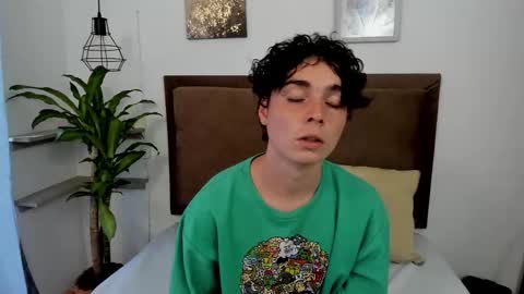     online show from February 2, 2026, 8:18 pm