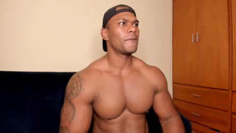 Snapshot of tayler_waka chatting on March 22, 2026, 3:32 am Tyler online show from March 22, 2026, 3:32 am