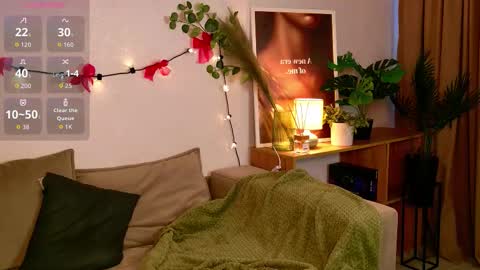 tayllaluxxe online show from February 6, 2026, 7:56 am