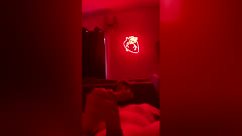 Snapshot of taylor1424 chatting on February 21, 2026, 5:47 pm taylor1424 online show from February 21, 2026, 5:47 pm