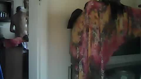 taylor3made online show from January 8, 2025, 10:37 am
