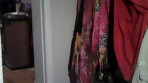 taylor3made online show from June 12, 2026, 1:15 am