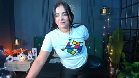 Taylor Bennet online show from January 2, 2025, 12:13 pm