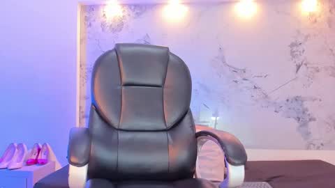 Taylor online show from February 4, 2026, 5:02 am