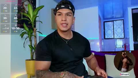 Snapshot of taylor_johnn chatting on March 27, 2026, 3:01 pm Penagos zz online show from March 27, 2026, 3:01 pm