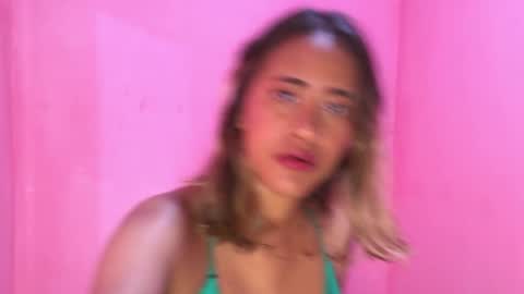 Snapshot of taylor_lii0425 chatting on March 17, 2026, 10:13 pm Warayana online show from March 17, 2026, 10:13 pm