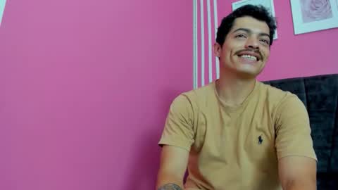 Snapshot of taylor_steele chatting on April 13, 2026, 1:05 pm taylor_steele online show from April 13, 2026, 1:05 pm