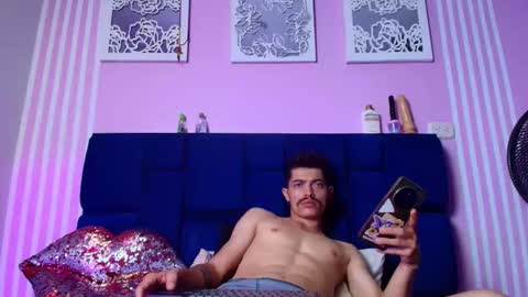 Snapshot of taylor_stele chatting on June 11, 2026, 12:32 am taylor stele online show from June 11, 2026, 12:32 am