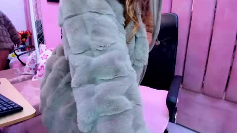 taylorbigass online show from August 7, 2026, 12:34 am