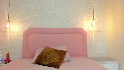 Snapshot of taylormeller chatting on March 24, 2026, 3:22 am TAYLOR online show from March 24, 2026, 3:22 am