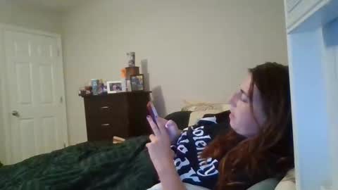 Snapshot of taylorslay chatting on June 6, 2026, 1:11 am taylorslay online show from June 6, 2026, 1:11 am