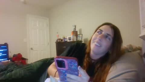 Snapshot of taylorslay chatting on June 26, 2026, 2:05 am taylorslay online show from June 26, 2026, 2:05 am