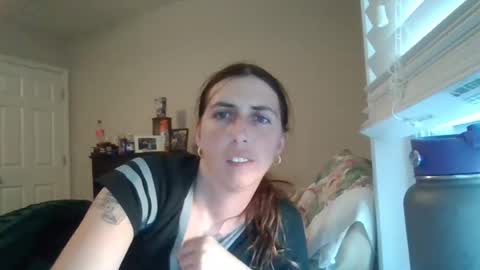 Snapshot of taylorslay chatting on July 9, 2026, 11:42 pm taylorslay online show from July 9, 2026, 11:42 pm