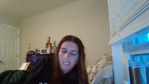 Snapshot of taylorslay chatting on July 13, 2026, 12:24 am taylorslay online show from July 13, 2026, 12:24 am