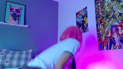 TAYLOR  online show from February 2, 2026, 11:53 am