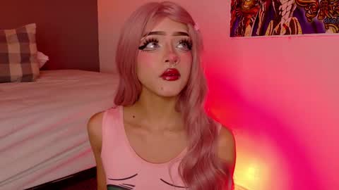 TAYLOR  online show from February 5, 2026, 11:48 am