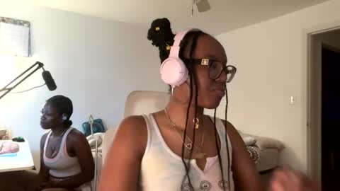 Snapshot of taylorsosweets chatting on July 23, 2026, 2:42 am Taylor online show from July 23, 2026, 2:42 am