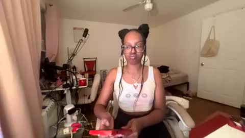 Snapshot of taylorsosweets chatting on August 2, 2026, 12:53 am Taylor online show from August 2, 2026, 12:53 am