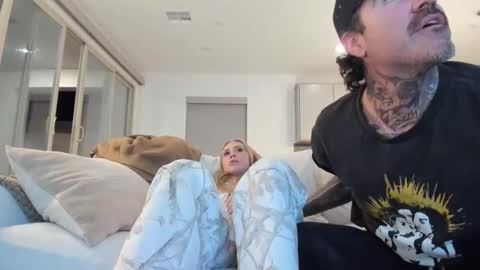 Taylor Rae online show from January 11, 2026, 3:44 am