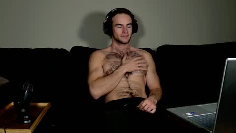 Tayls online show from January 24, 2025, 8:54 pm