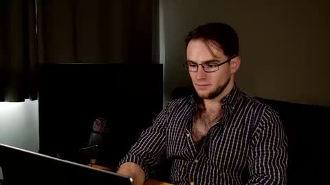 Tayls online show from February 28, 2025, 9:55 pm