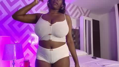 Snapshot of tayrasiny chatting on March 17, 2026, 4:50 am Tayra horny for you online show from March 17, 2026, 4:50 am