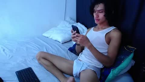 Tayron online show from December 20, 2025, 6:15 pm