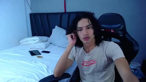 Tayron online show from March 20, 2026, 7:08 pm