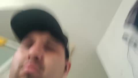 Luis online show from September 25, 2025, 4:00 pm