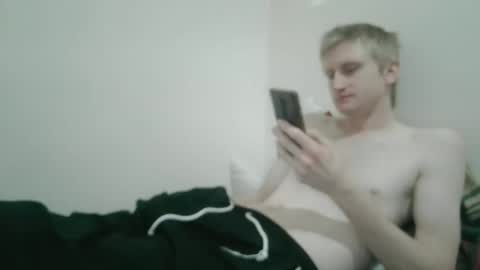 Snapshot of tcute0 chatting on March 13, 2026, 11:11 pm tcute0 online show from March 13, 2026, 11:11 pm