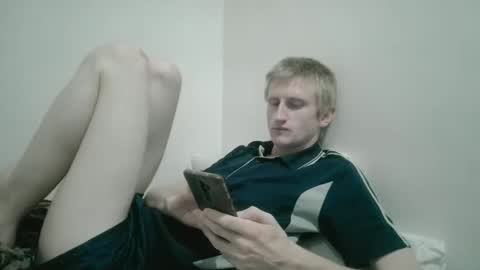 Snapshot of tcute0 chatting on May 10, 2026, 11:04 am tcute0 online show from May 10, 2026, 11:04 am