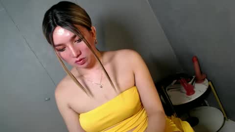 ellaine online show from January 25, 2025, 12:38 am