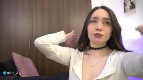 Leo and Luna online show from June 14, 2026, 3:25 pm