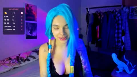 Kristina online show from November 8, 2025, 7:12 pm