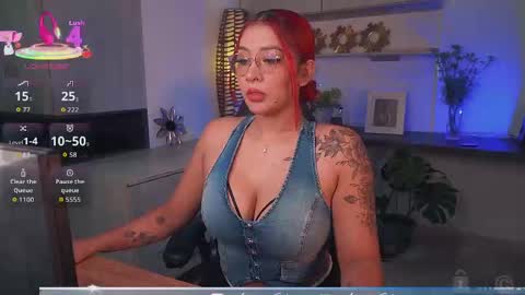 Loren Soler    Sophie Soler 19 years online show from September 30, 2025, 10:04 pm