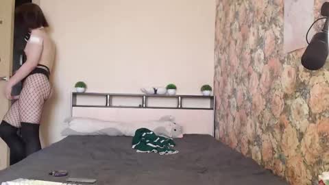 Snapshot of tearjuly chatting on February 17, 2026, 10:23 am July online show from February 17, 2026, 10:23 am