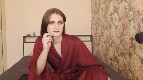 Snapshot of tearjuly chatting on March 22, 2026, 1:47 pm July online show from March 22, 2026, 1:47 pm