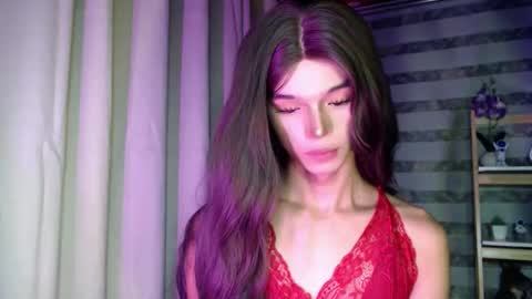 teasemetonight1 online show from February 5, 2026, 8:35 pm