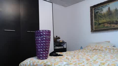 ALICIA--- online show from February 1, 2025, 8:39 am