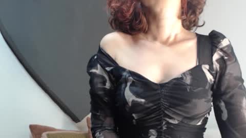 ALICIA--- online show from May 21, 2026, 6:42 am