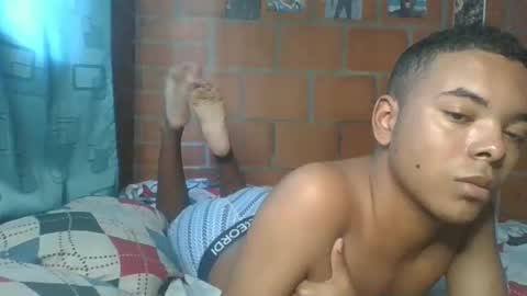 teban_gr online show from September 19, 2025, 6:19 pm